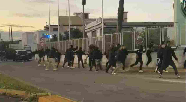 Tifoso aggredito con mazza da baseball dopo Puteolana-Portici