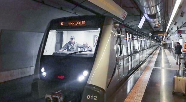  Trasporti, rinviati a data da destinarsi gli scioperi di Anm e Eav per venerdì 30 ottobre: il comunicato 