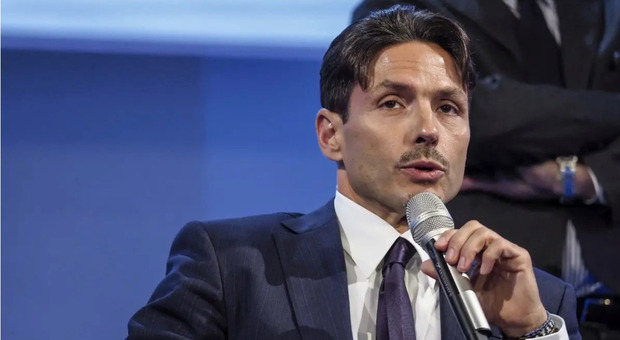 Pier Silvio Berlusconi, respinto il ricorso dell'ex cuoco: aveva chiesto 680mila euro tra straordinari, mancati riposi e danni psicofisici