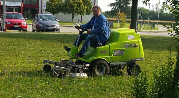 L'assessore taglia l'erba: andate deserte due gare d'appalto lavori