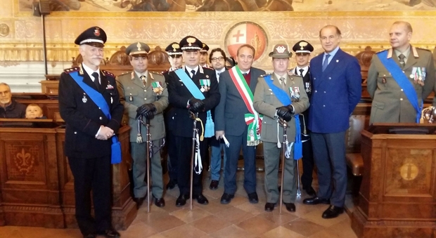 Cerimonia del 4 novembre Mismetti: “Forte legame fra Foligno e le Forze armate”