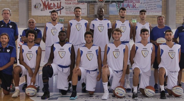 La squadra del Silva Group Basket Scauri 2019-20