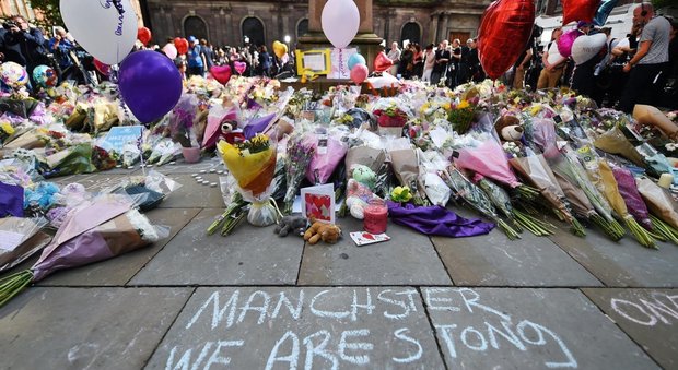 Manchester, nella moschea del terrorista spunta la pista libica