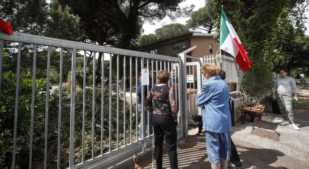 Roma, Pd Lazio: «Ostia in quarantena e Casapound occupa abusivamente»