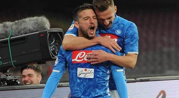 Napoli, i buoni propositi di Mertens: «Possiamo vincere l'Europa League»