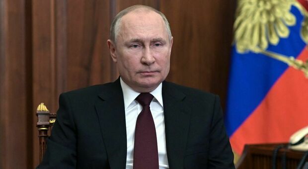Russia, i “vecchi” del Pci e l'incredibile dubbio su Putin: «Ma è lui o un sosia? È diverso dall'uomo incontrato anni fa»