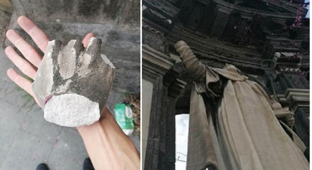 La statua di San Gennaro danneggiata
