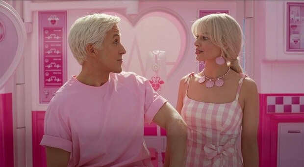 Margot Robbie esclusa dagli Oscar, la rabbia di Ryan Gosling: «Non può esserci Ken se non c’è Barbie»
