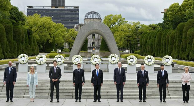 Il G7 avverte Cina e India: «Non aiutate più Mosca». Via libera di Biden agli F16 per Kiev: piloti ucraini addestrati dagli europei