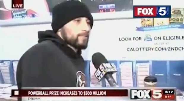 "Cosa faresti se vincessi 465 milioni alla lotteria?". La riposta lascia di stucco