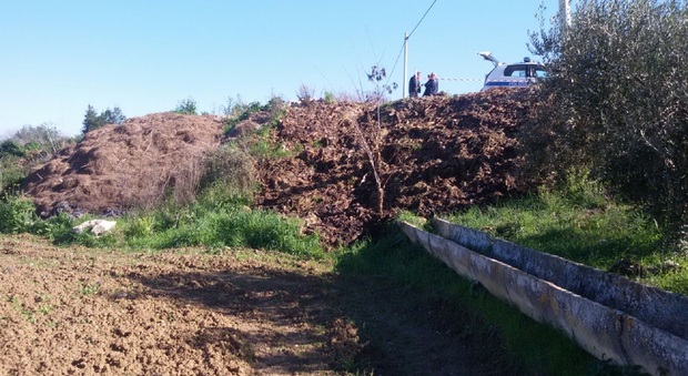 Strada abusiva sequestrata a Capaccio, denunciato il proprietario di un'azienda agricola