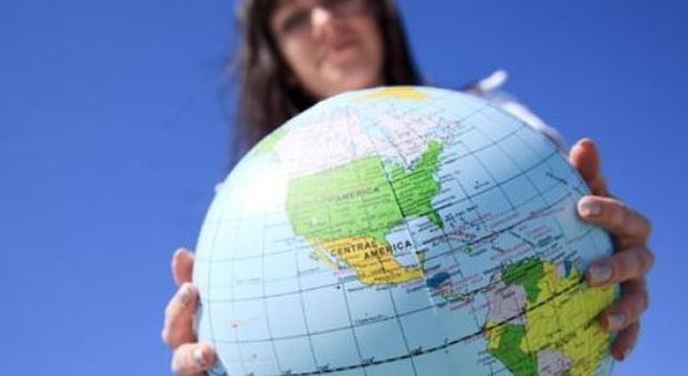 Erasmus, non solo Europa: sempre più studenti italiani scelgono di andare all'estero