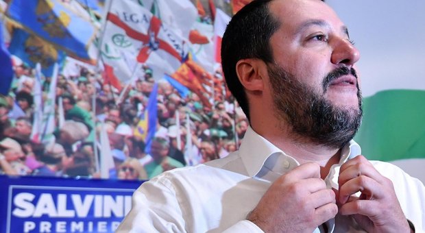 Salvini a Bonafede: masturbazione in pubblico torni a essere reato