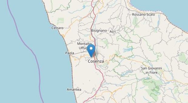 Terremoto in Calabria di 4.4, gente in strada a Cosenza. Scossa sentita sino a Napoli