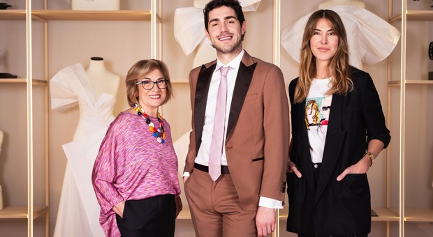 Tommaaso Zorzi con le due giudici di "Tailor Made" Elide Morelli (a sinistra) e Cristina Tardito