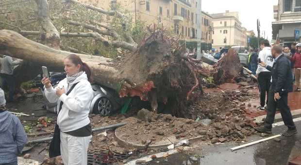 Maltempo: un morto a Terracina feriti e danni incalcolabili nella zona
