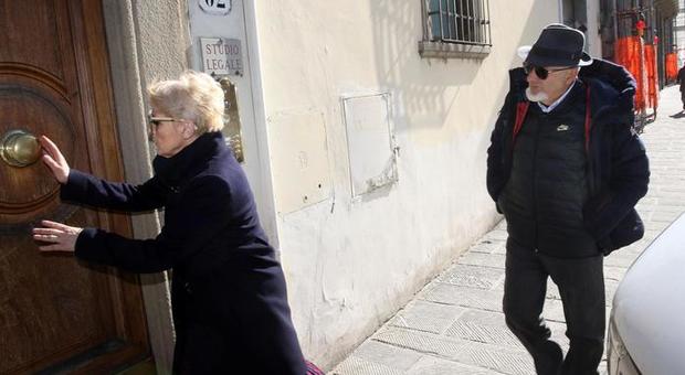 Fatture false, pm chiede la condanna a un anno e 9 mesi per i genitori di Renzi