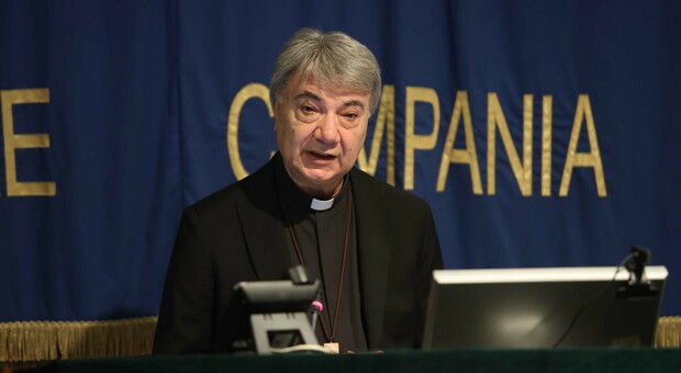 L'arcivescovo Mimmo Battaglia