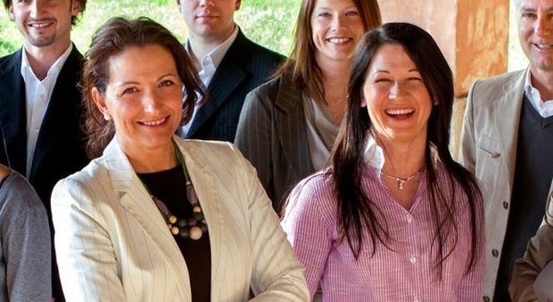 Morena Martini, a sinistra, e Paola Ganassin al tempo dei sorrisi. Ma il 2015 finisce senza tanto buonumore