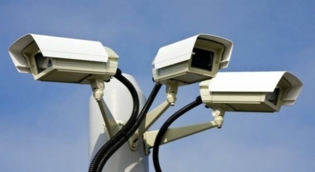 Sicurezza, a Caserta e Marcianise 191 telecamere per 4 aree industriali
