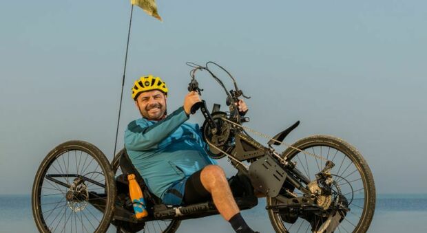 Il professore Matteo Parsani attraverserà il deserto dell'Arabia Saudita in handbike