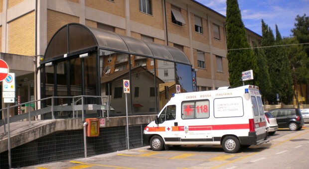 «Pronto soccorso all’ospedale di Loreto»: l’appello lanciato all’Asur da 5 Comuni