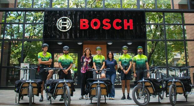 Bosch eBike Systems e Urban Bike Messengers Corrieri in Bici annunciano la loro partnership