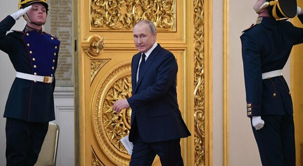 Putin, operazione per il cancro? Fonte del Cremlino: «Intervento dopo il 9 maggio»