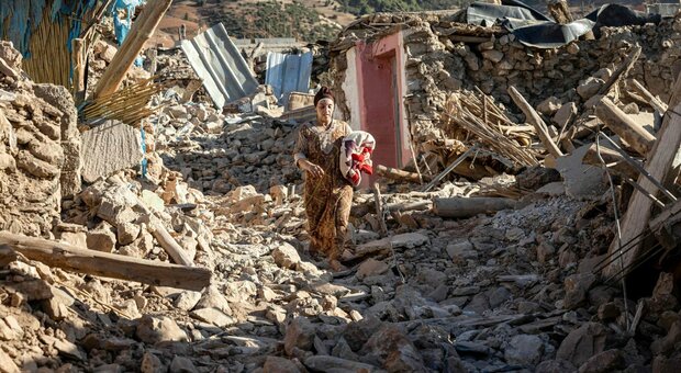Terremoto Marocco, ultime notizie: oltre 2000 morti. Scossa di 7.0, epicentro a 70 km da Marrakech. La Farnesina: lì 500 italiani, stanno tutti bene