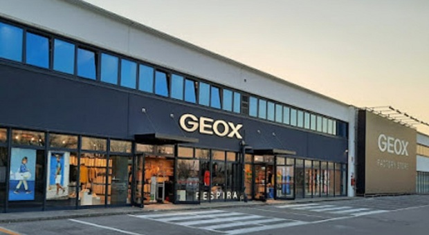 Il magazzino Geox a Signoressa