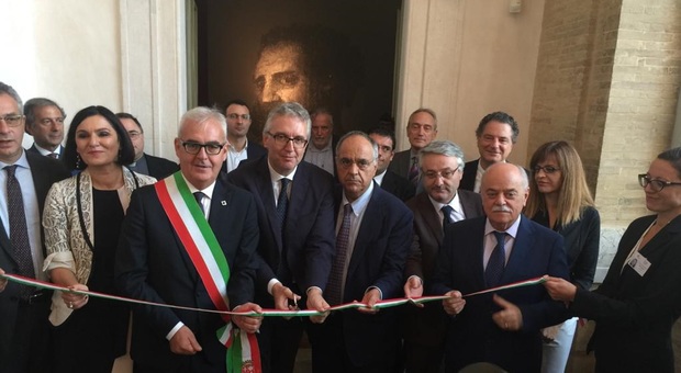 Il presidente della Regione Ceriscioli inaugura la mostra sul Lotto a Macerata