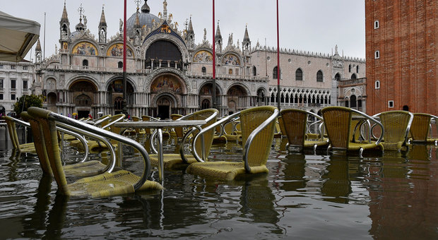 Anche oggi il 20% di Venezia allagato dall'acqua alta