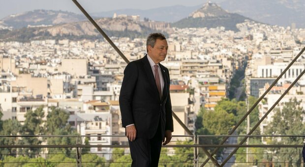 Draghi ad Atene: «Sulla difesa europea non c’è molto tempo da aspettare»