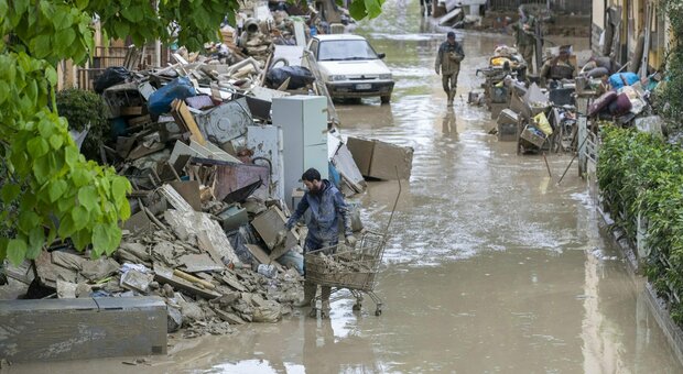 Alluvione, la Romagna trascurata: «In Emilia più interventi»