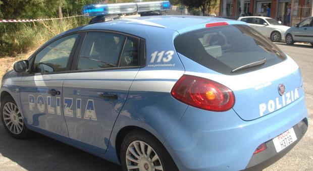 Perugia, la polizia rimpatria 4 pericolosi criminali