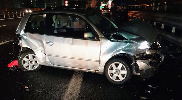 Incidente sulla Napoli-Salerno: un ferito grave e traffico in tilt