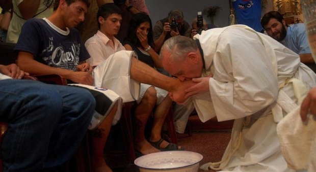 Giubileo, Papa Francesco: «Amnistia per i carcerati e stop alla pena di morte»