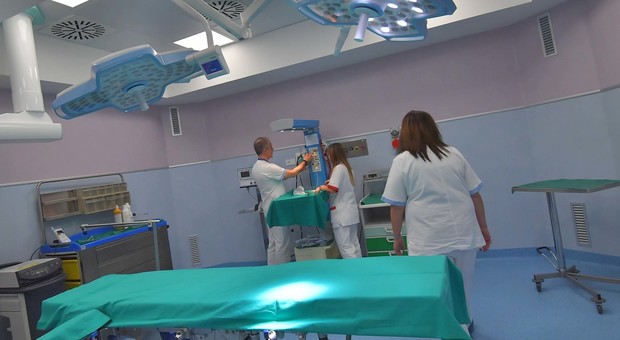Civitavecchia, neonati positivi: visita dei medici del Bambin Gesù al reparto di Ginecologia dl San Paolo. I piccoli comunque stanno bene