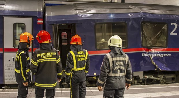 Scontro fra treni a Salisburgo: diversi feriti. Uno dei convogli era partito da Venezia