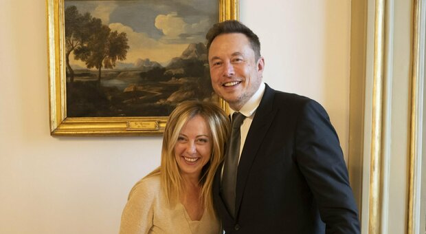 Meloni, Elon Musk conferma la sua presenza ad Atreju: è lui il «mister X» della festa di Fdi
