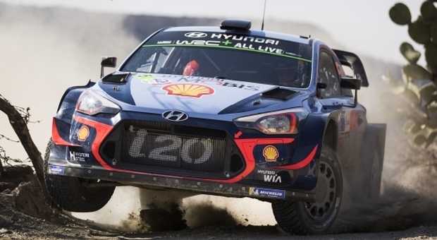 La Hyundai i20 WRC è attualmente in testa al campionato