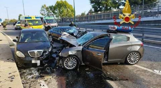 Incidenti stradali, otto morti al giorno sulle strade italiane. E Treviso detiene il record di vittime in Veneto