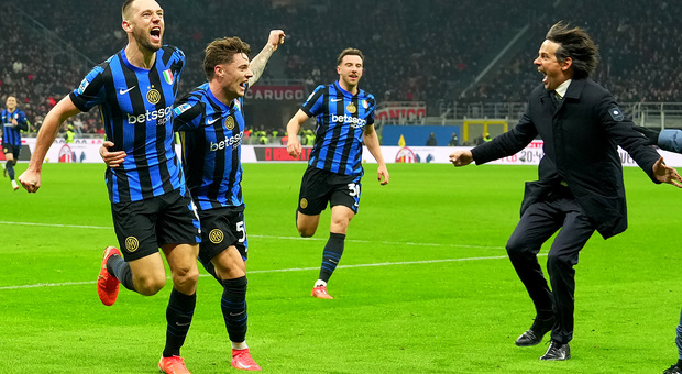 immagine Milan-Inter 1-1: il derby di Milano lo firmano Reijnders e De Vrij