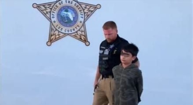 Bambino 10 anni arrestato minaccia sparatoria Florida