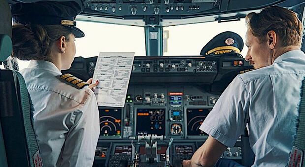 Le donne pilota prendono il volo: sempre più iscrizioni alle scuole