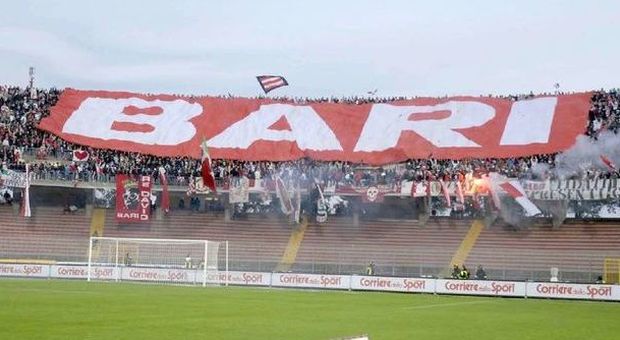 Calcio, Paparesta pronto a cedere il 50% del Bari