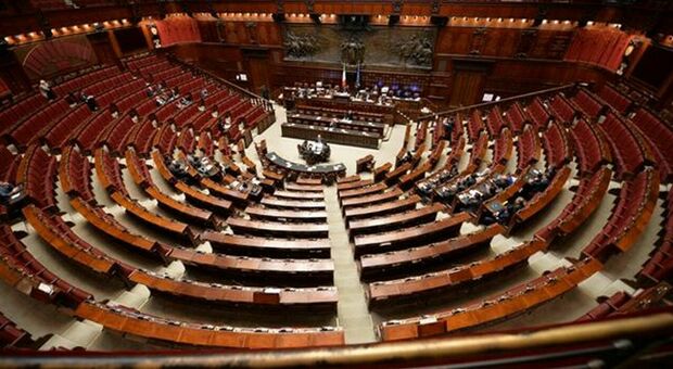 Manovra, via libera della Camera con 200 sì: approvata la legge di bilancio