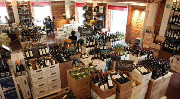 Un'immagine di Signorvino, il wine store milanese