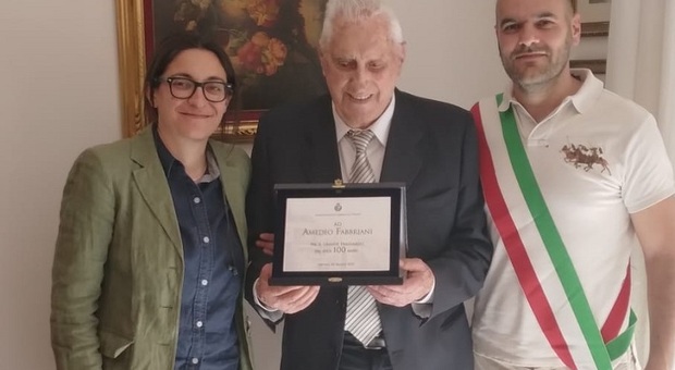 Orvinio festeggia un altro centenario: gli auguri dell'Amministrazione comunale ad Amedeo Fabriani