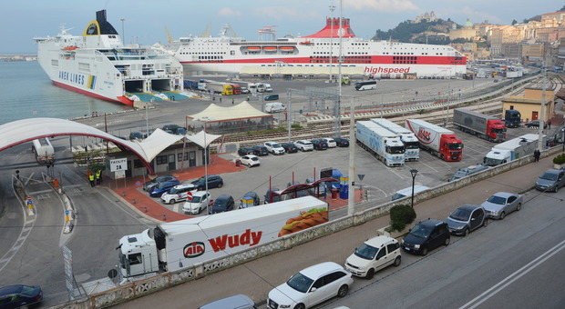 Dati choc per il porto di Ancona: perderà in un anno 600mila passeggeri